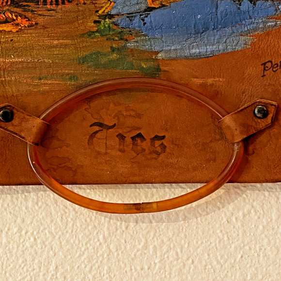 Vintage Tie Holder Native American Scene Leather Souvenir Pendleton Oregon - Picture 3 of 14